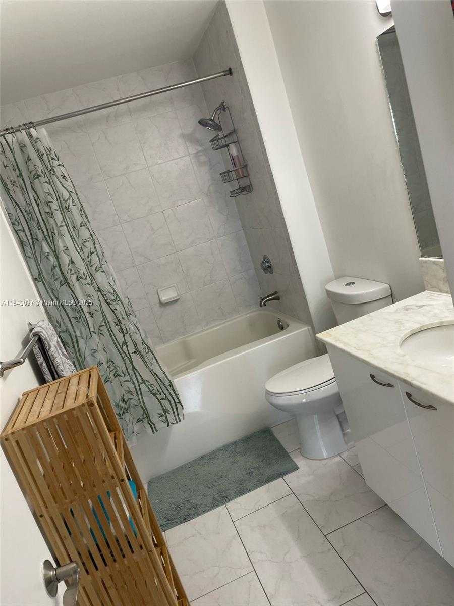 Small Image of 133 NORTH EAST 2ND AVE #1512, Miami Number 26