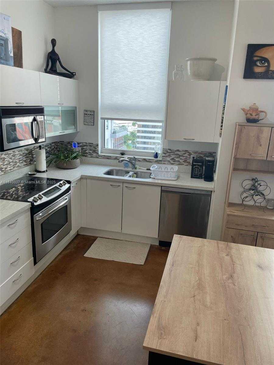 Small Image of 133 NORTH EAST 2ND AVE #1512, Miami Number 5