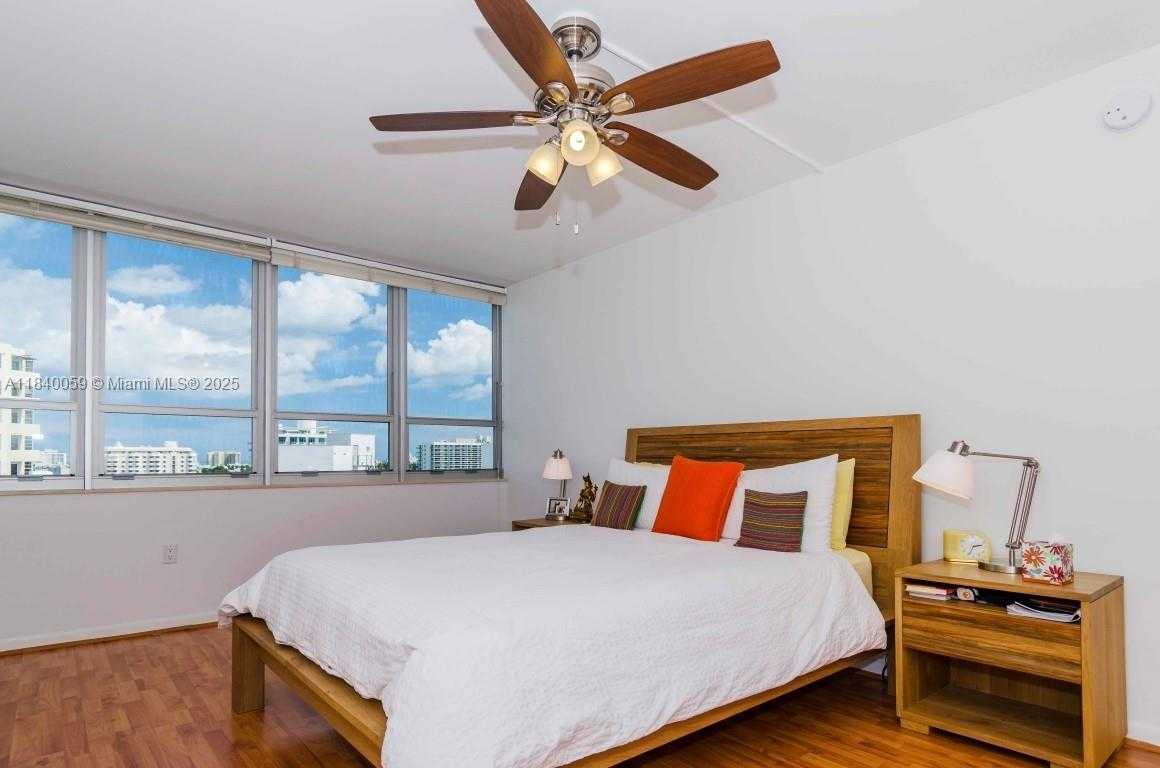 Small Image of 11 ISLAND AVE #1210, Miami Beach Number 13