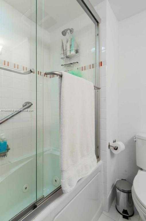 Small Image of 11 ISLAND AVE #1210, Miami Beach Number 17