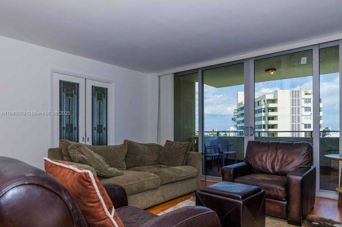 Small Image of 11 ISLAND AVE #1210, Miami Beach Number 4