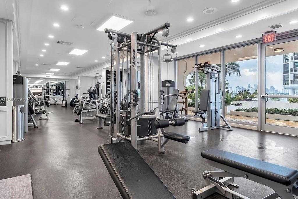 Small Image of 11 ISLAND AVE #1210, Miami Beach Number 42