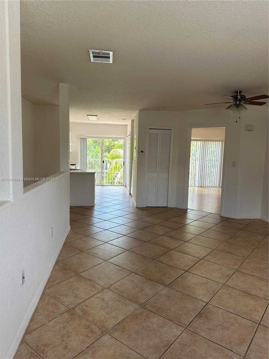 Small Image of 5705 NORTH WEST 109TH AVE #50, Doral Number 8
