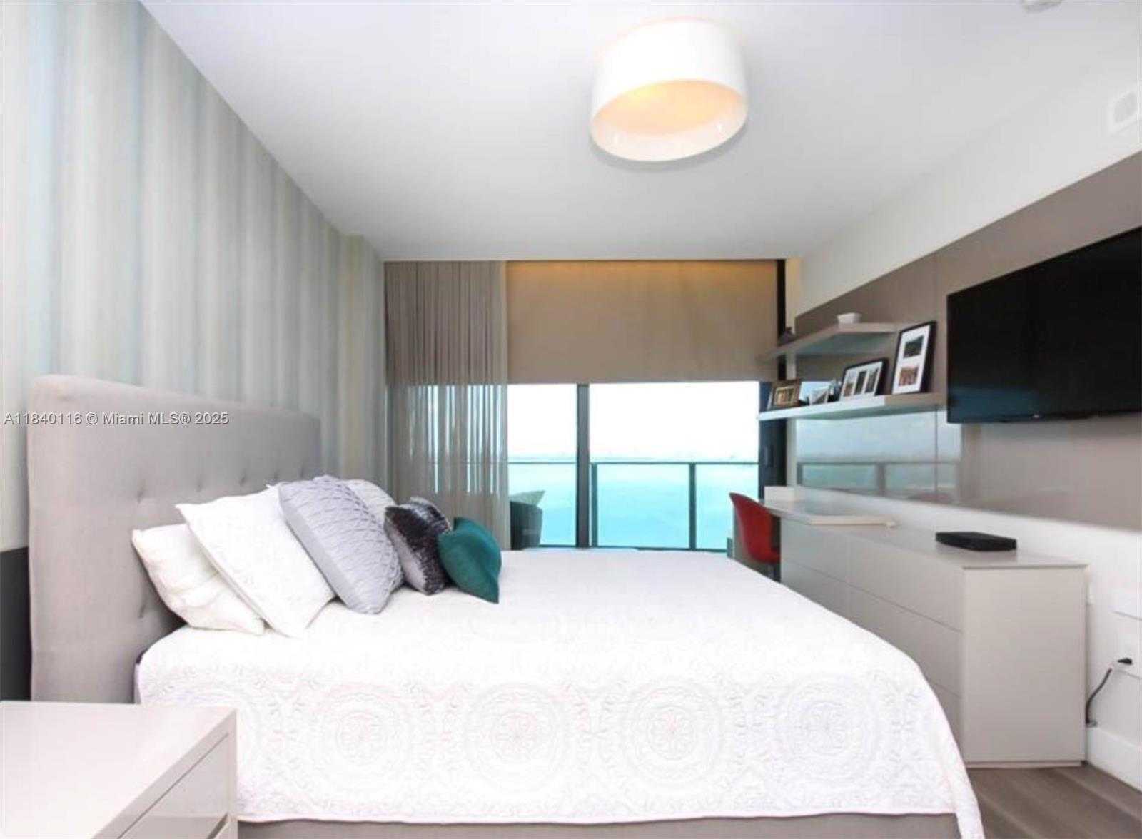 Small Image of 460 NORTH EAST 28TH ST #2903, Miami Number 17