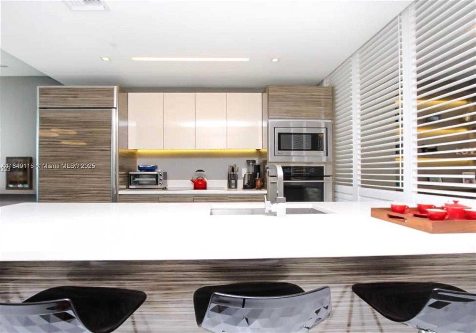 Small Image of 460 NORTH EAST 28TH ST #2903, Miami Number 6