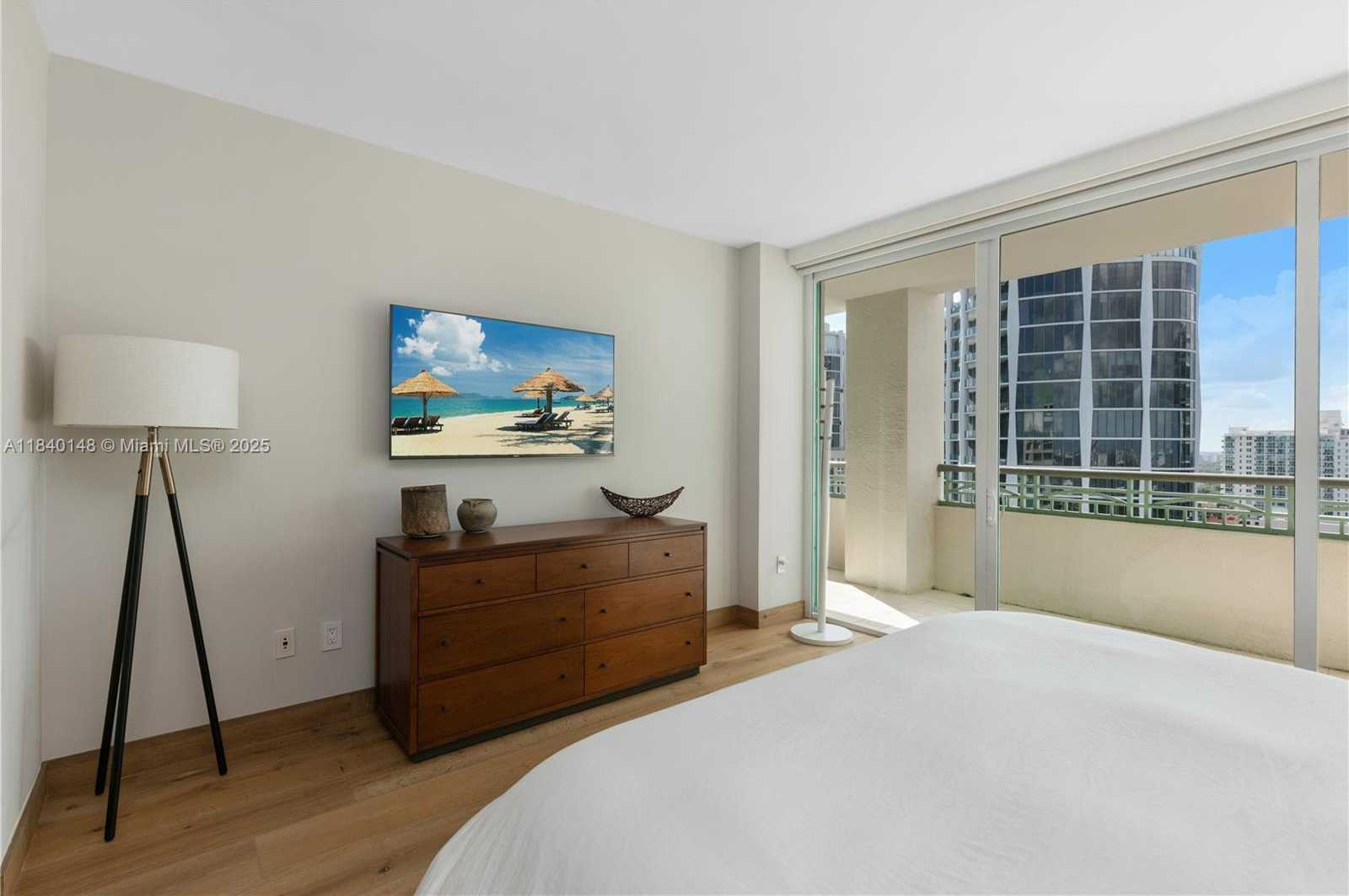 Small Image of 3350 SOUTH WEST 27TH AVE #2002, Miami Number 34