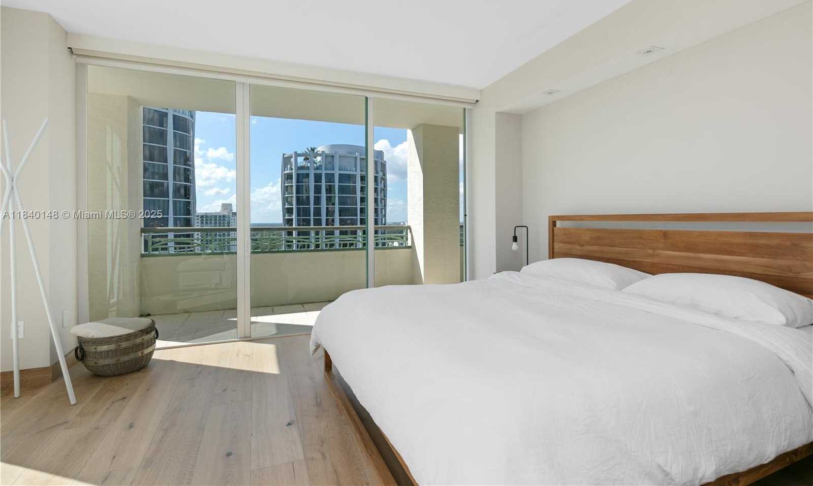 Small Image of 3350 SOUTH WEST 27TH AVE #2002, Miami Number 40