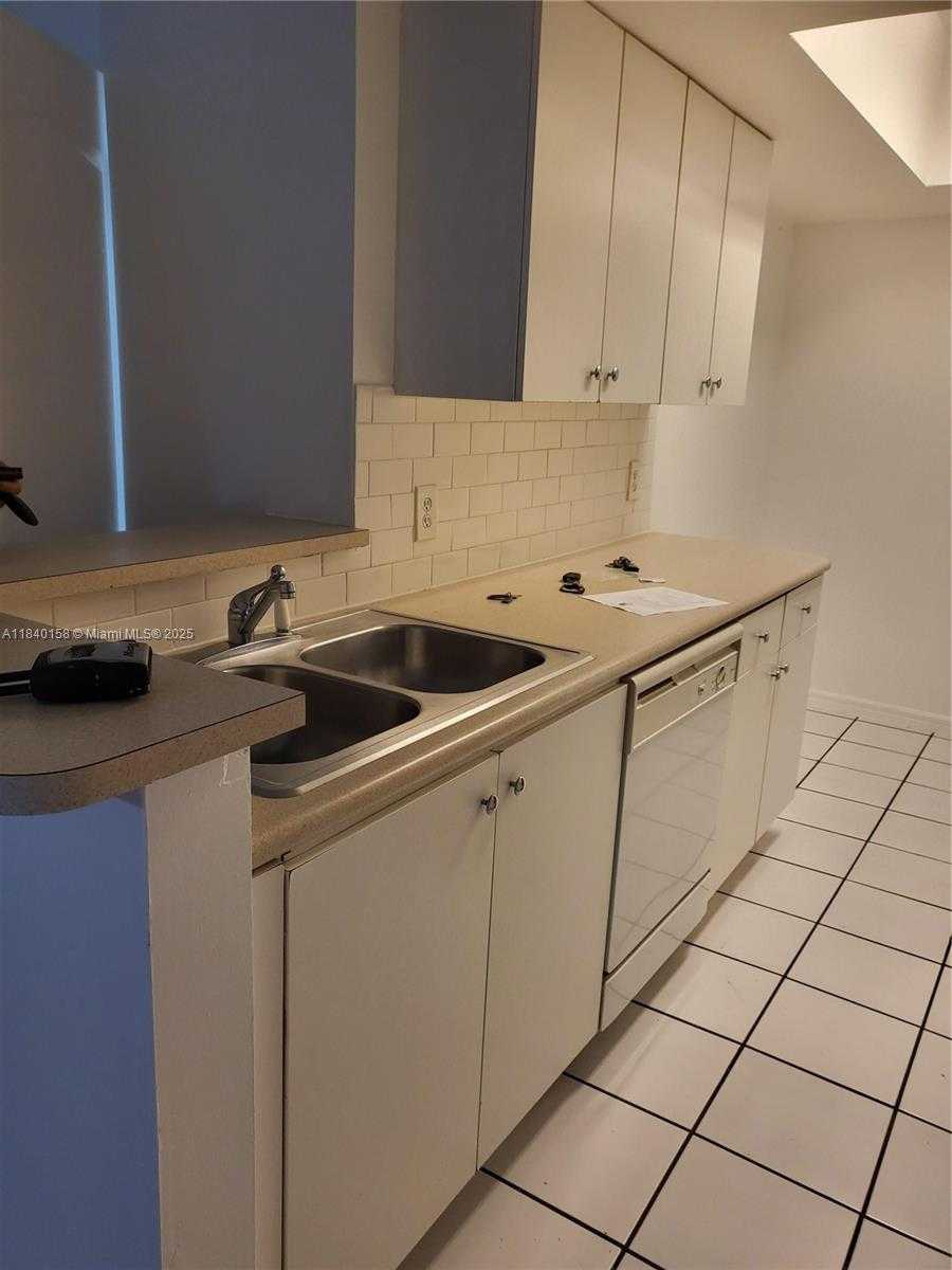 Small Image of 5077 NORTH WEST 7TH ST #PH6, Miami Number 8