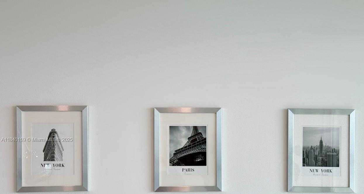 Small Image of 800 CLAUGHTON ISLAND DR #1903, Miami Number 30