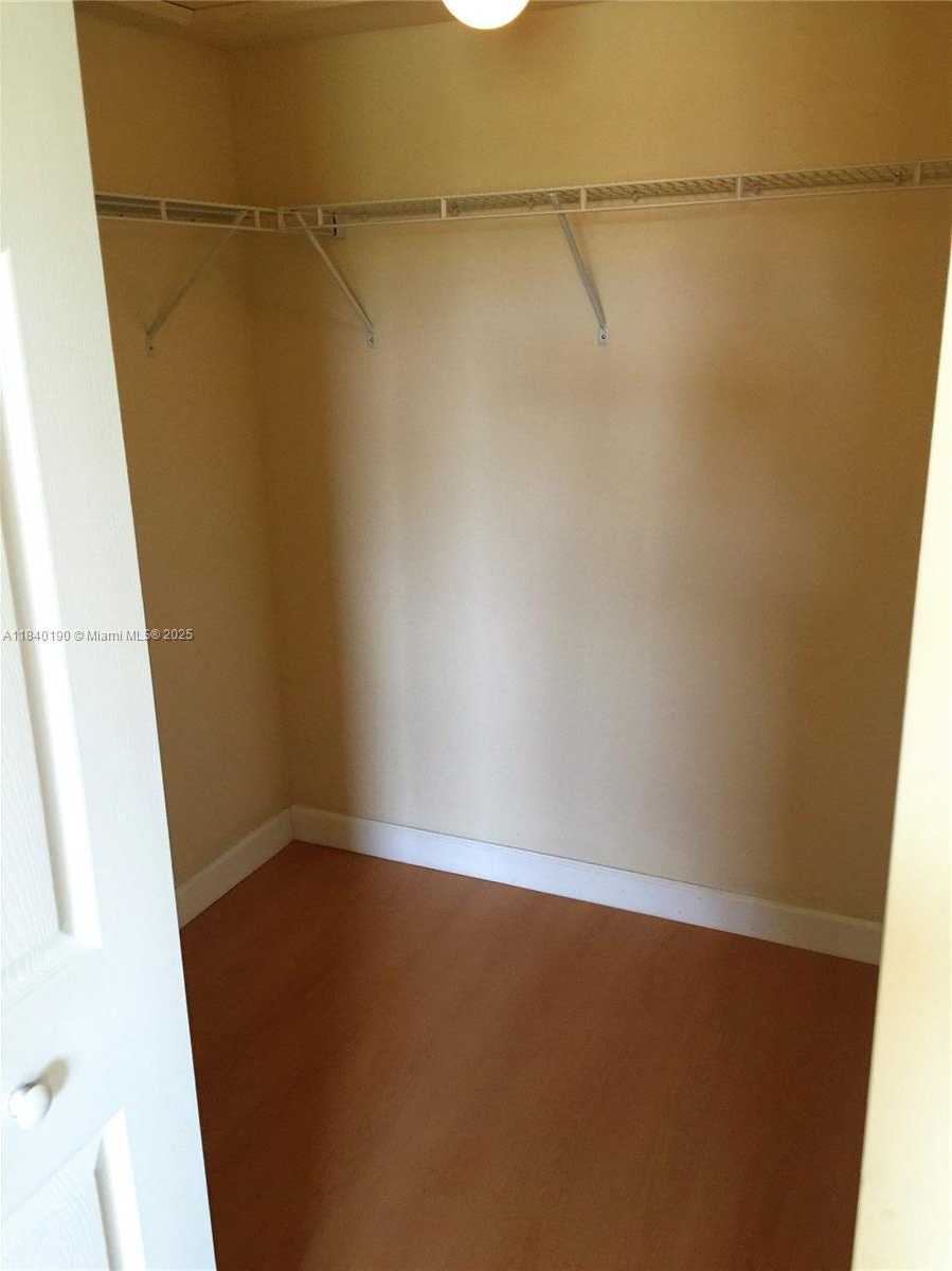 Small Image of 22301 SW 88th Pl, Cutler Bay, FL 33190, USA Number 5