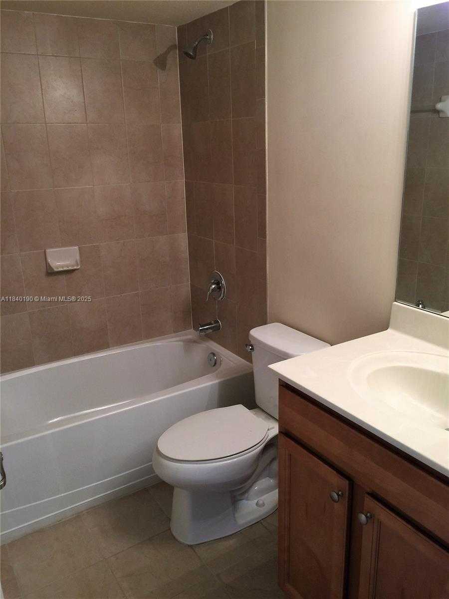 Small Image of 22301 SW 88th Pl, Cutler Bay, FL 33190, USA Number 7