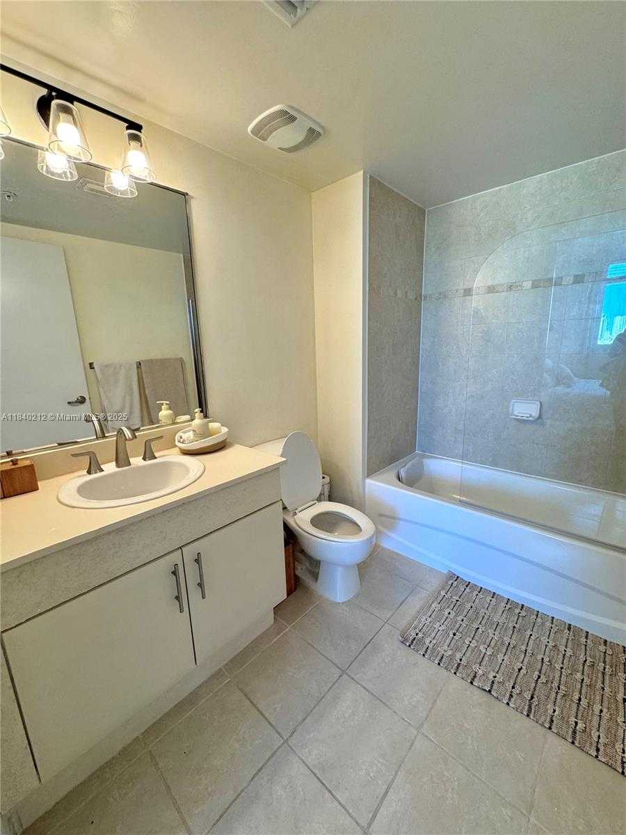 Small Image of 1861 NORTH WEST S RIVER DR #2609, Miami Number 17