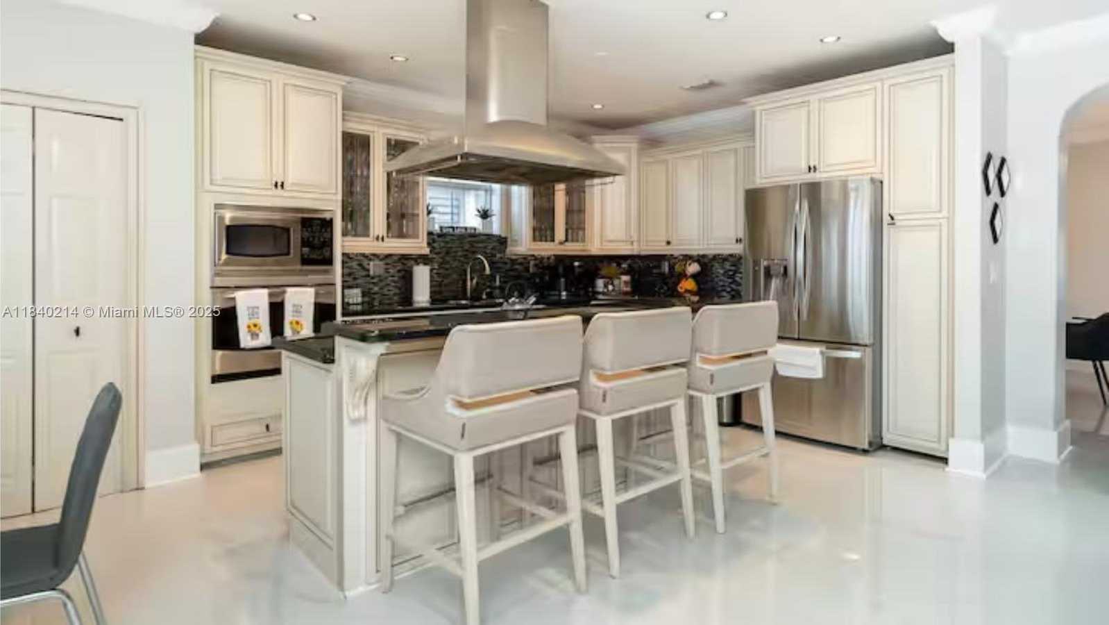 Small Image of 7831 SOUTH WEST 164TH AVE #1, Miami Number 18