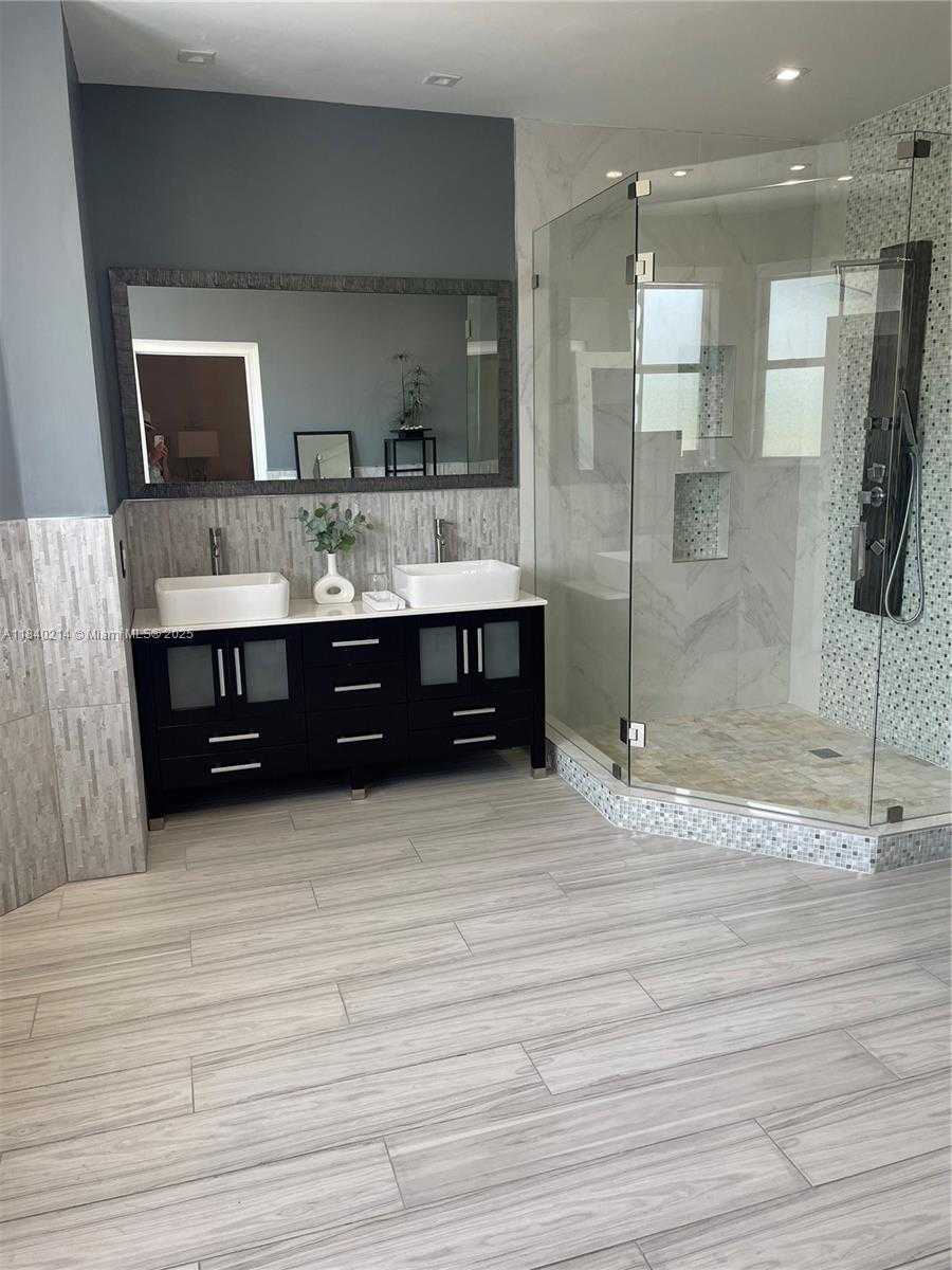 Small Image of 7831 SOUTH WEST 164TH AVE #1, Miami Number 26