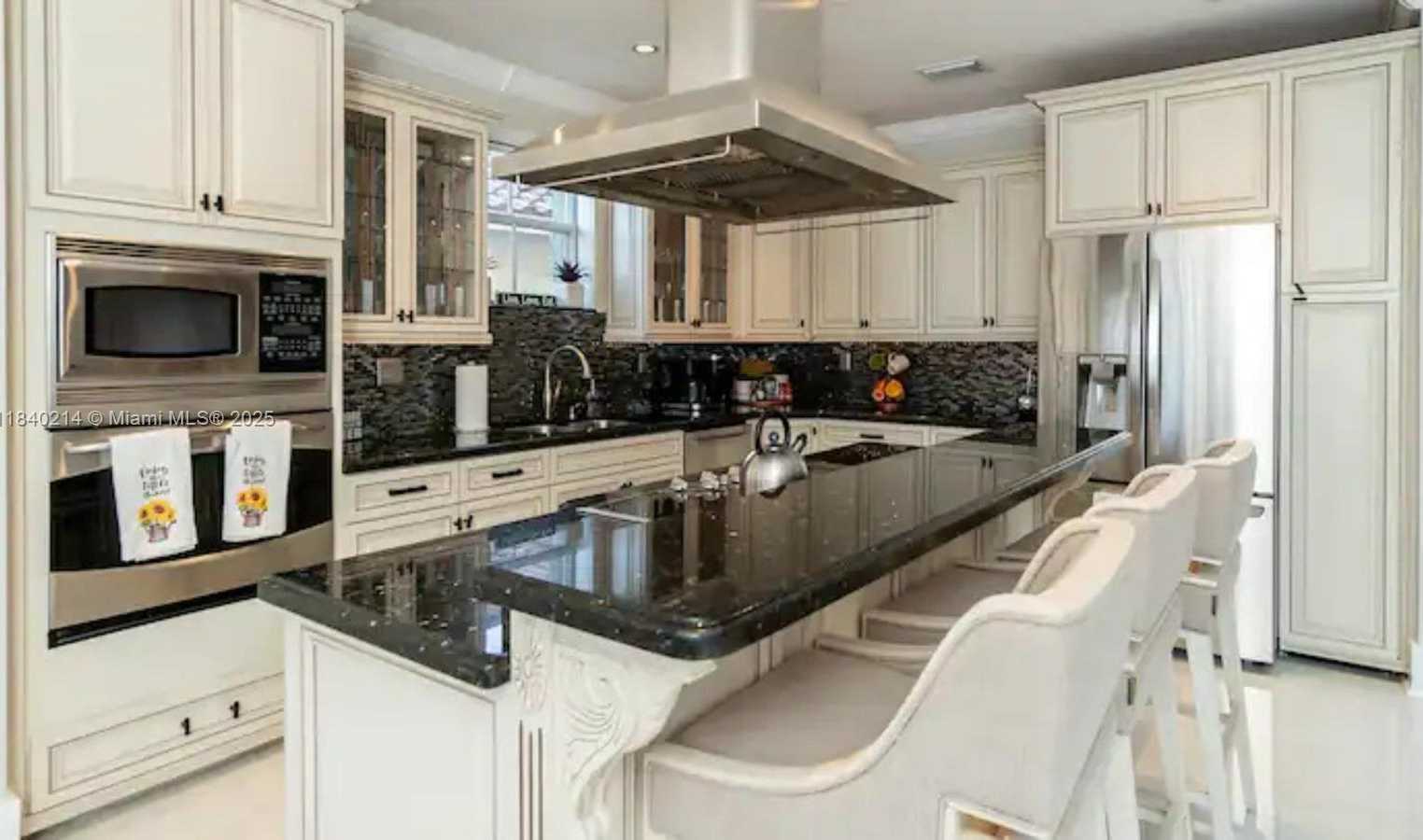 Small Image of 7831 SOUTH WEST 164TH AVE #1, Miami Number 5