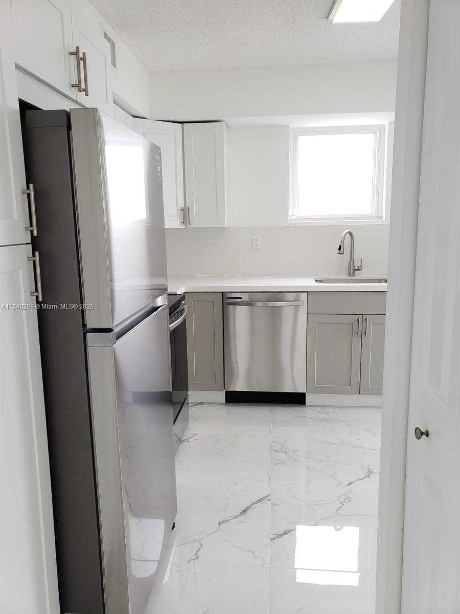 Small Image of 3300 NORTH EAST 192ND ST #1801, Aventura Number 13