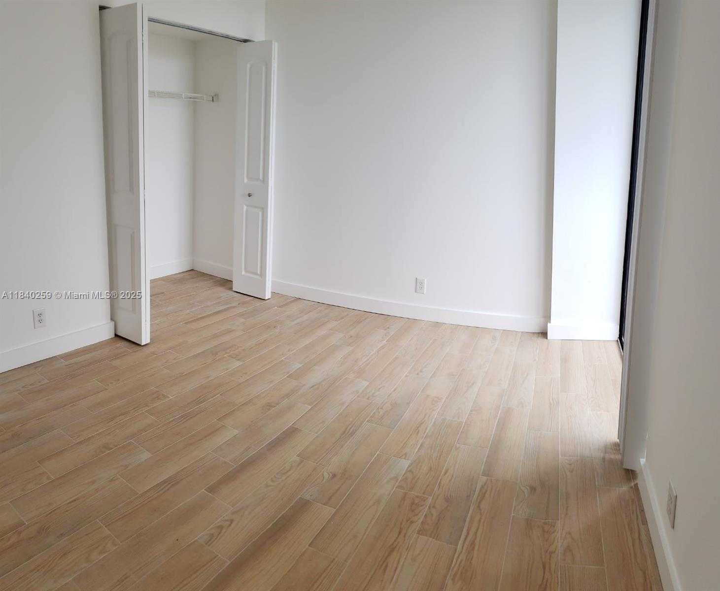 Small Image of 3300 NORTH EAST 192ND ST #1801, Aventura Number 27