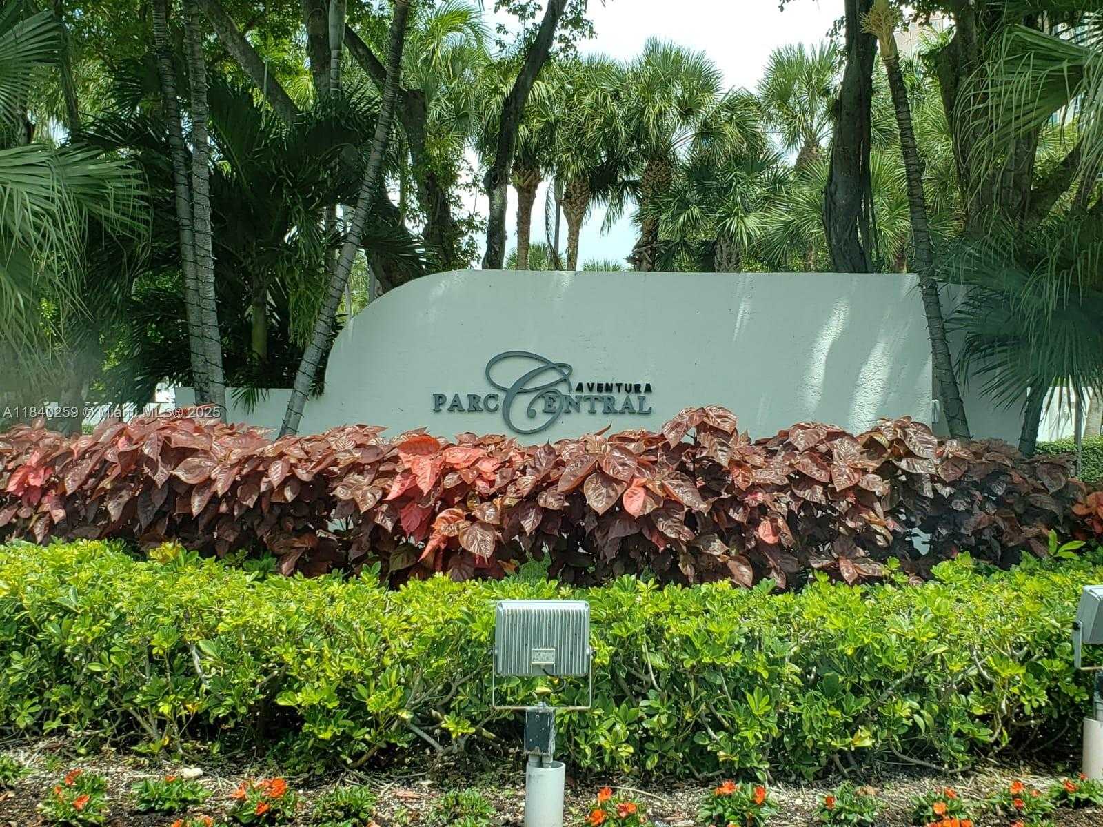 Small Image of 3300 NORTH EAST 192ND ST #1801, Aventura Number 3