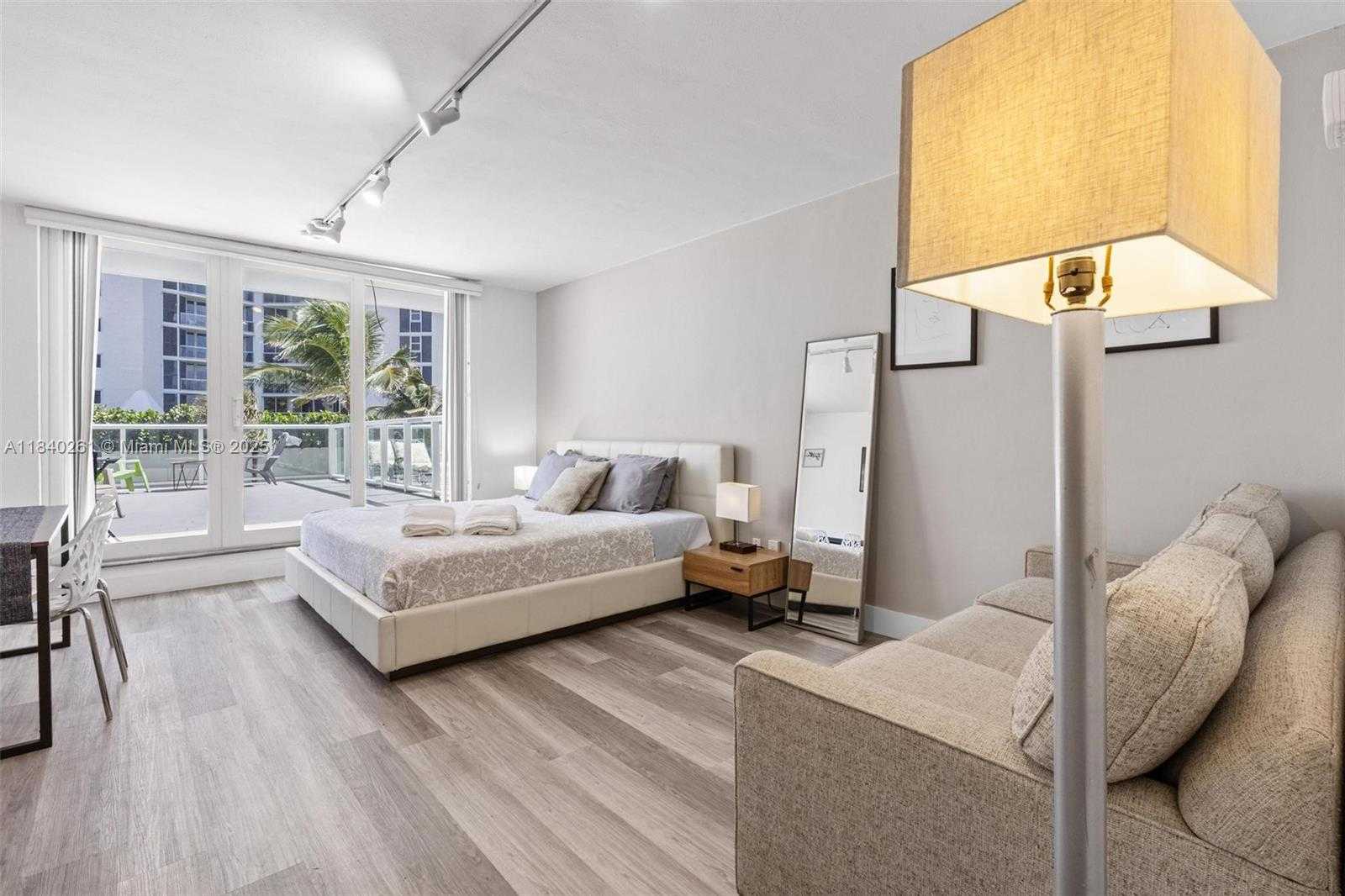 Small Image of 19201 COLLINS AVE #124, Sunny Isles Beach Number 16