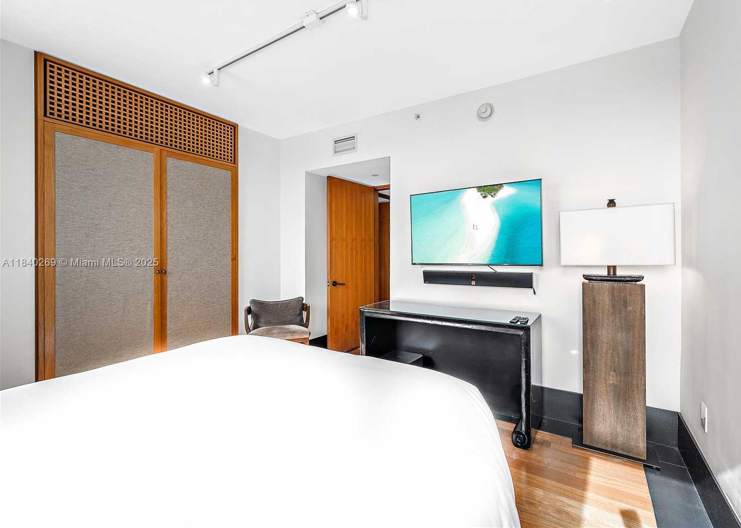 Small Image of 101 20TH ST #3504, Miami Beach Number 11