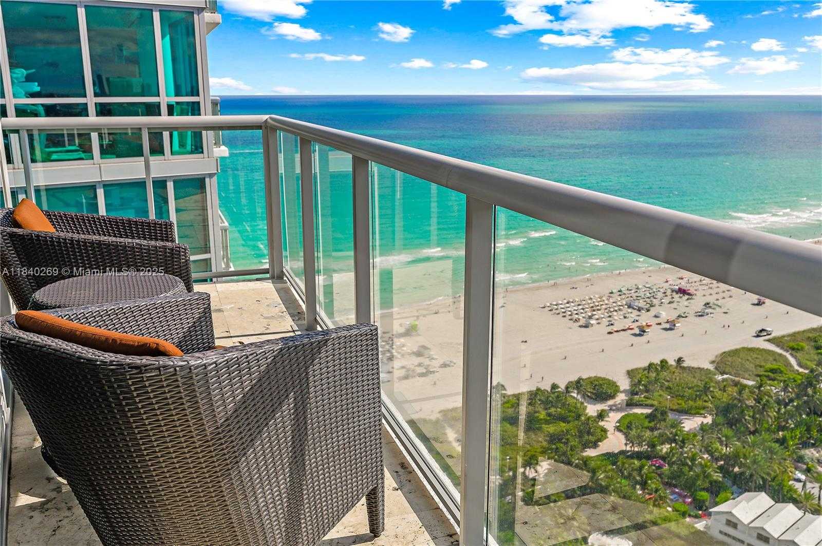Small Image of 101 20TH ST #3504, Miami Beach Number 3