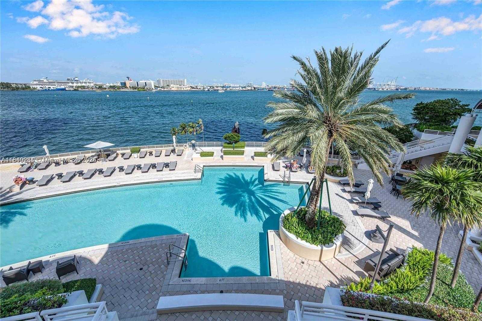 Small Image of 848 BRICKELL KEY DR #3905, Miami Number 46