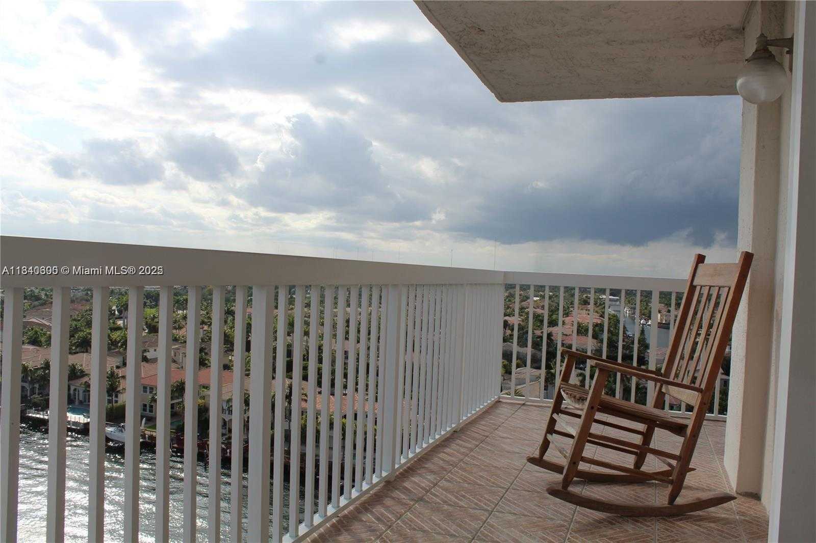 Small Image of 1500 SOUTH OCEAN DR #15A, Hollywood Number 5