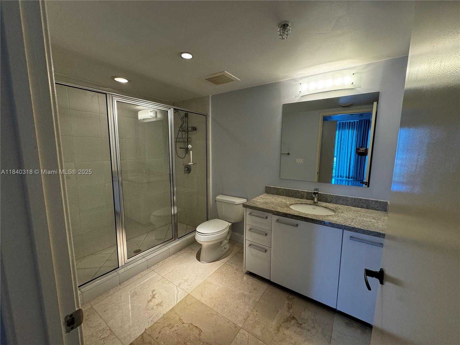 Small Image of 185 SOUTH WEST 7TH ST #1809, Miami Number 17