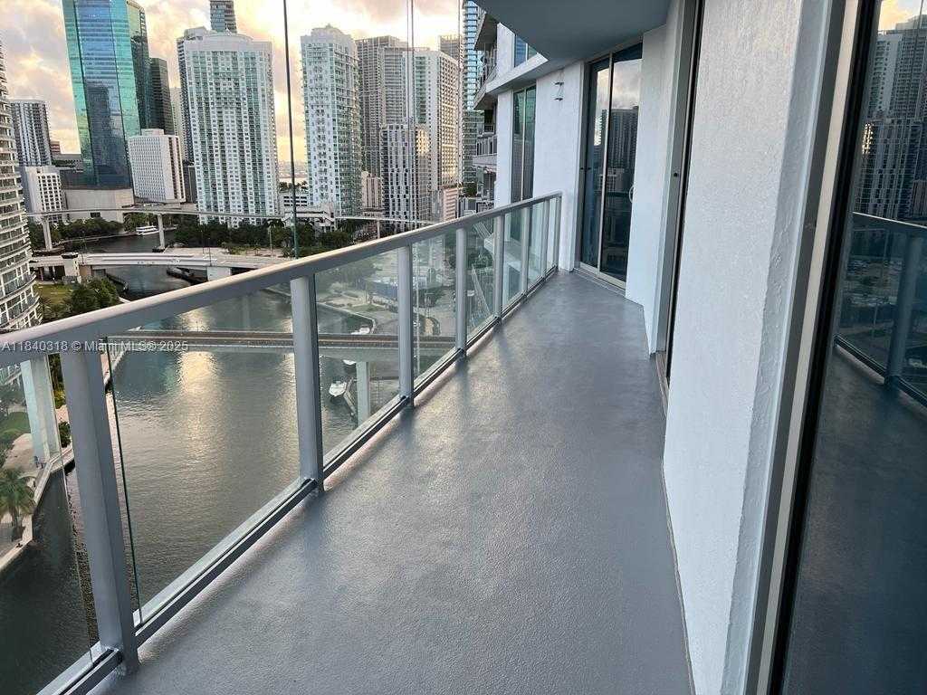 Small Image of 185 SOUTH WEST 7TH ST #1809, Miami Number 20