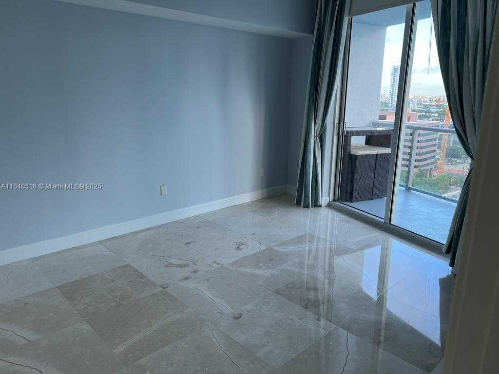 Small Image of 185 SOUTH WEST 7TH ST #1809, Miami Number 5