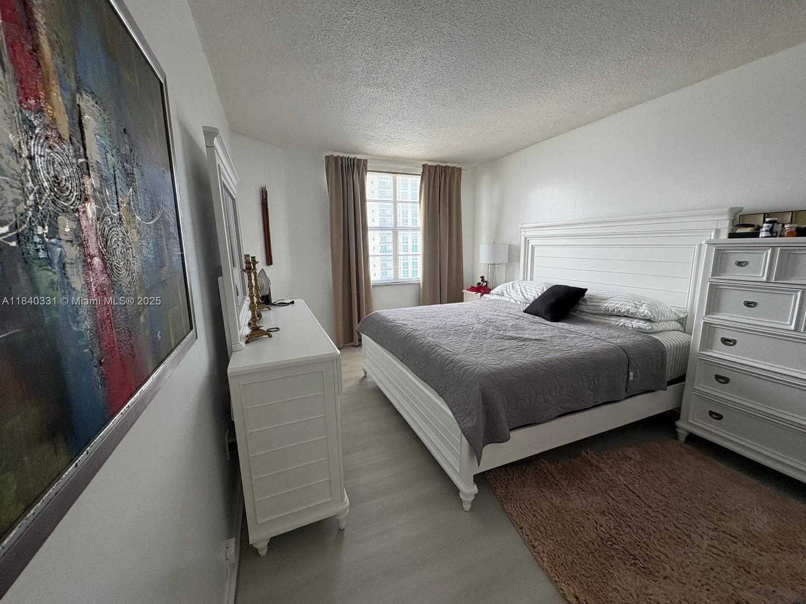 Small Image of 1965 SOUTH OCEAN DR #16B, Hallandale Beach Number 7
