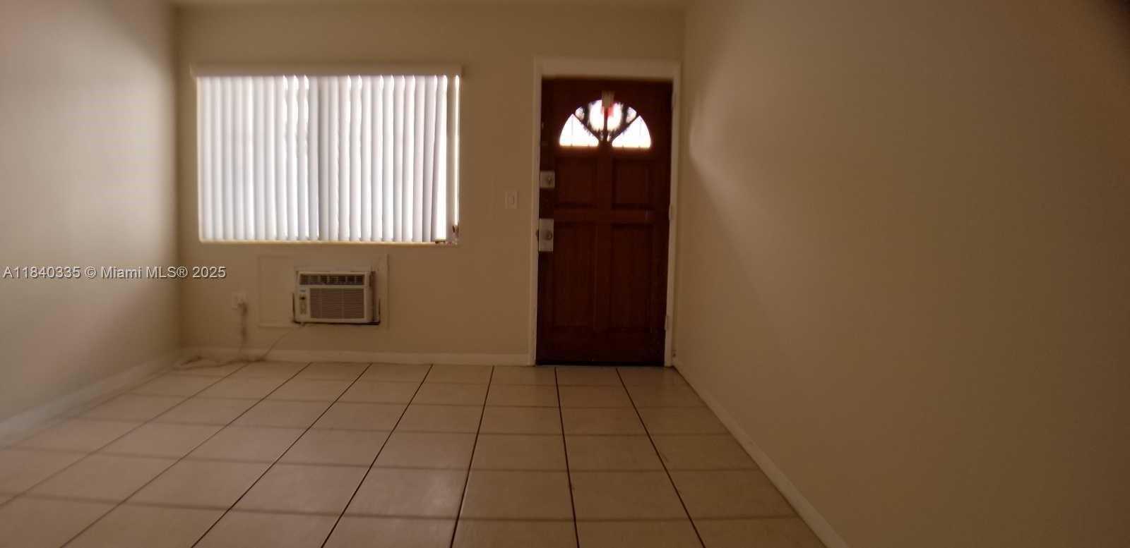 Small Image of 7625 HARDING AVE #14A, Miami Beach Number 9