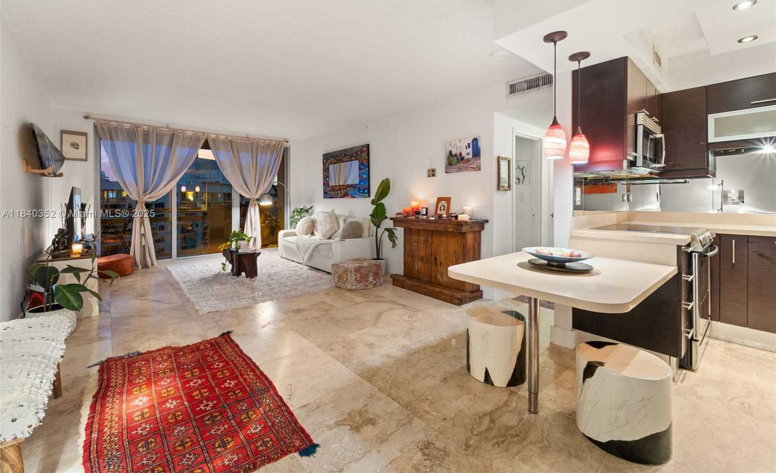 Small Image of 1500 BAY RD #1542S, Miami Beach Number 2
