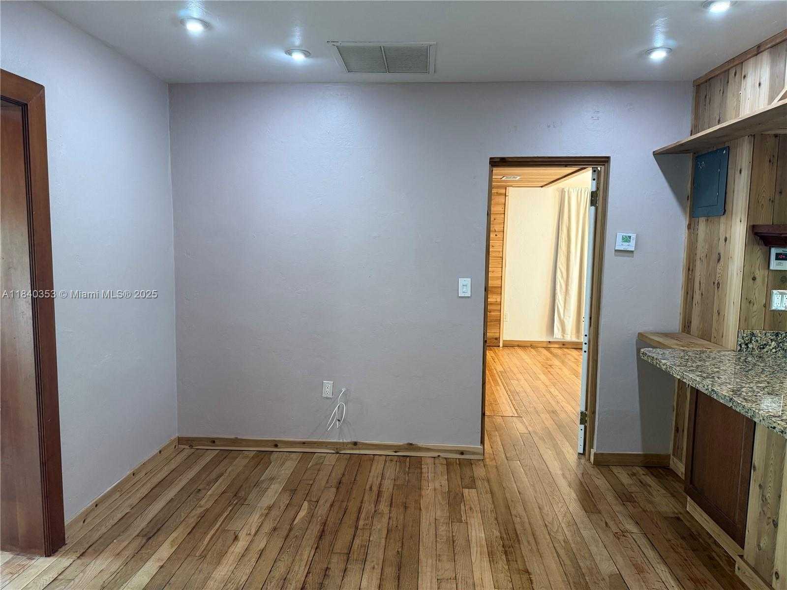 Small Image of 612 SOUTH WEST 11TH CT #612, Fort Lauderdale Number 15