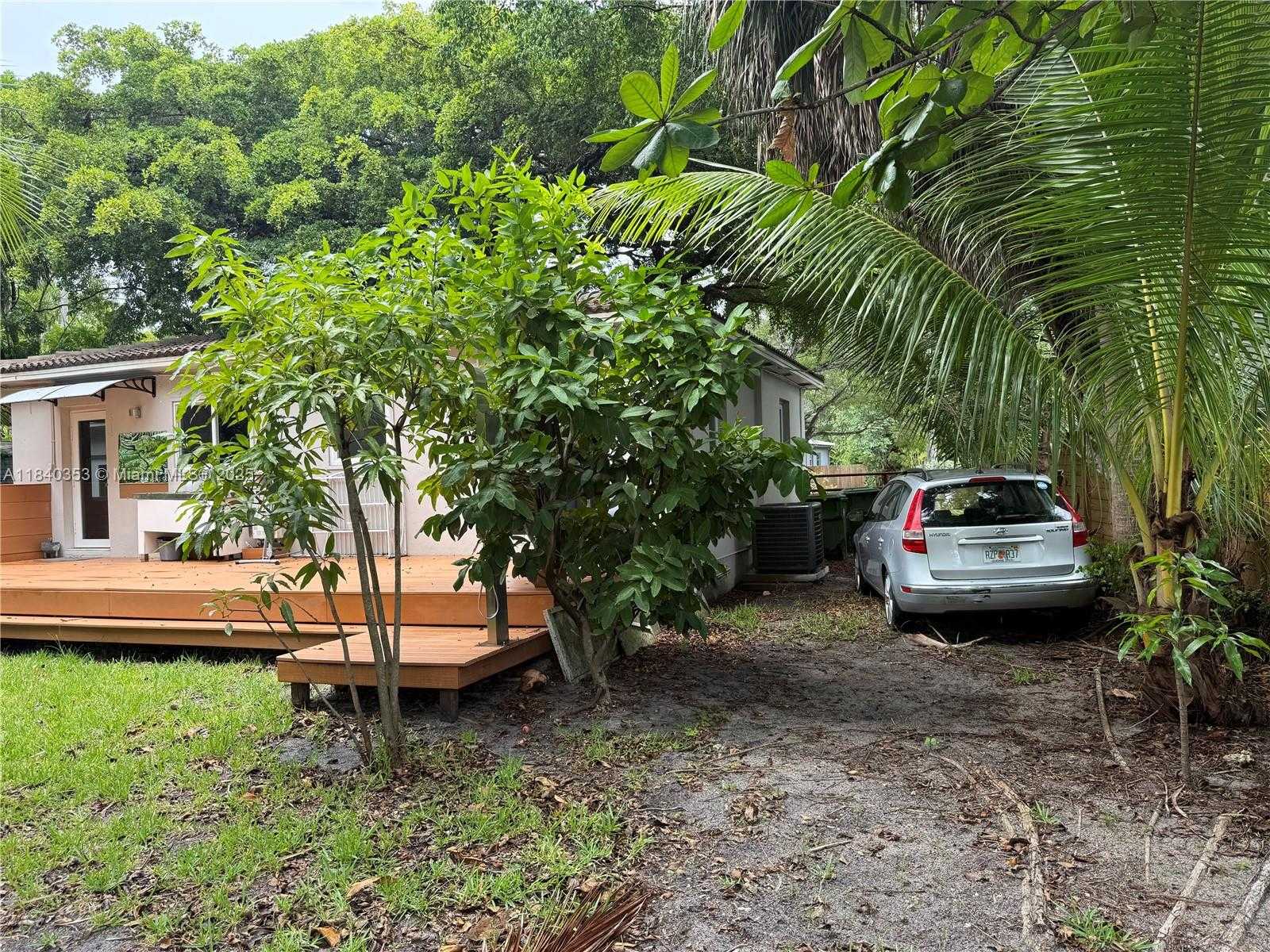 Small Image of 612 SOUTH WEST 11TH CT #612, Fort Lauderdale Number 27