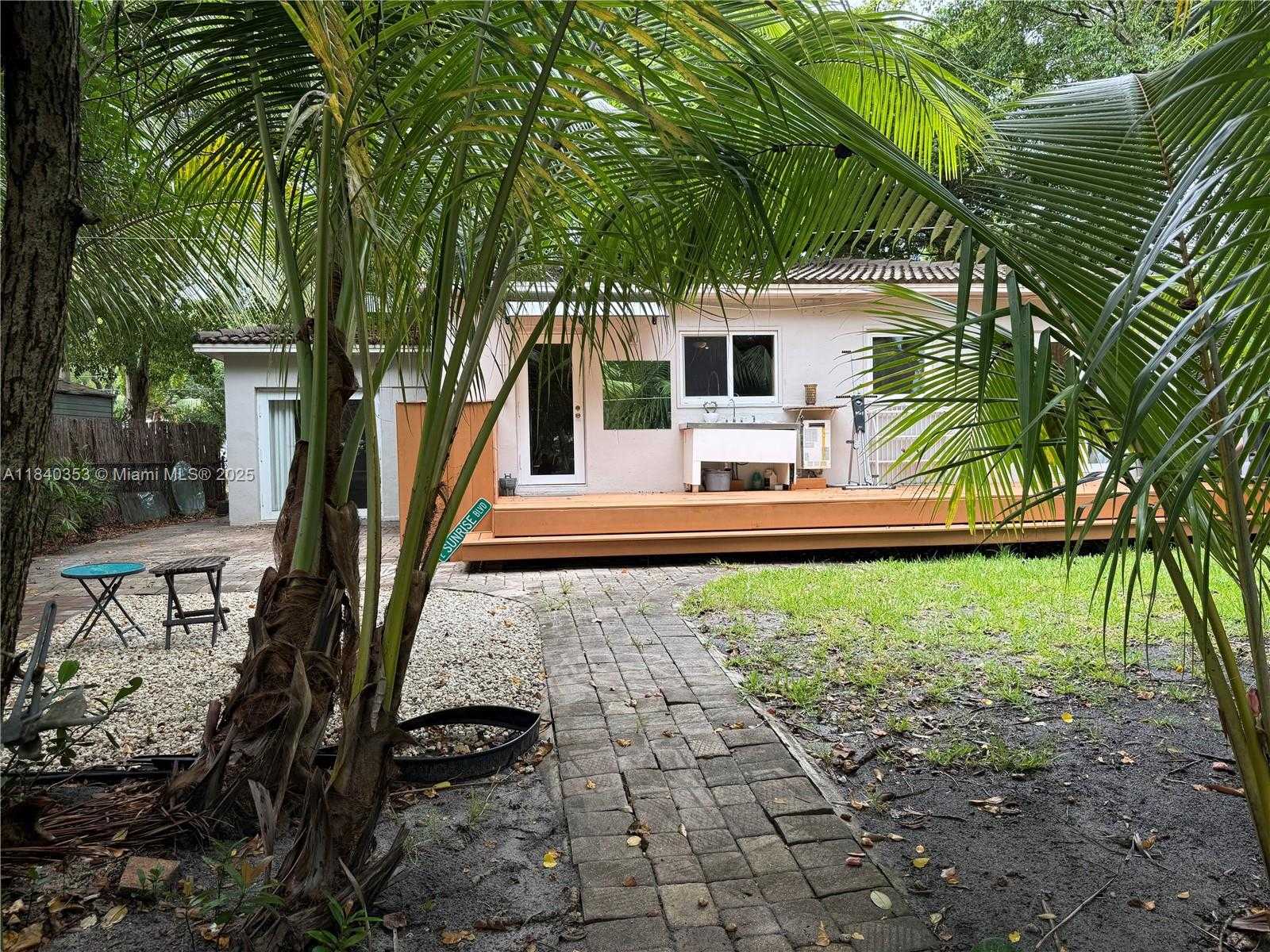 Small Image of 612 SOUTH WEST 11TH CT #612, Fort Lauderdale Number 30