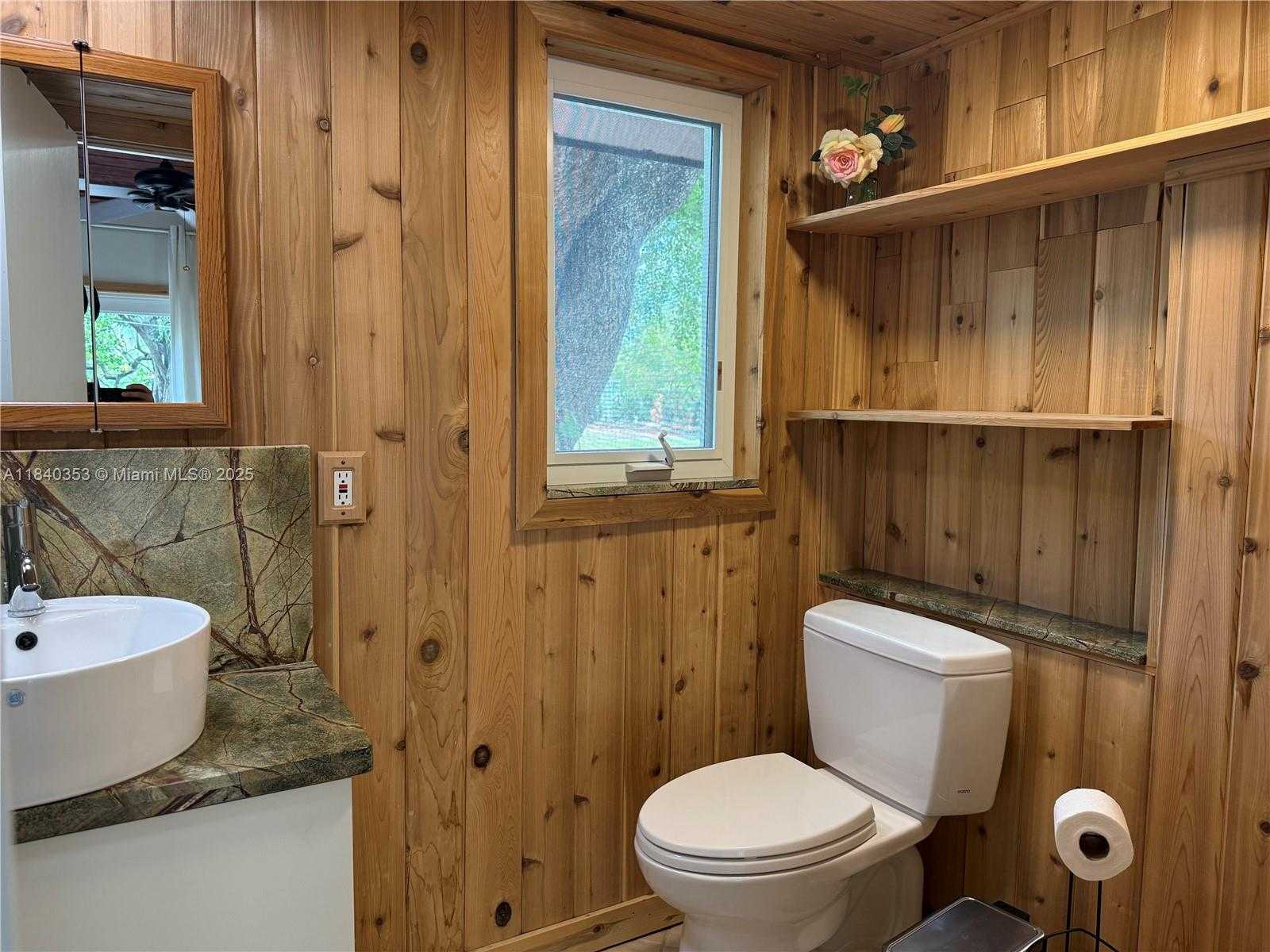 Small Image of 612 SOUTH WEST 11TH CT #612, Fort Lauderdale Number 9