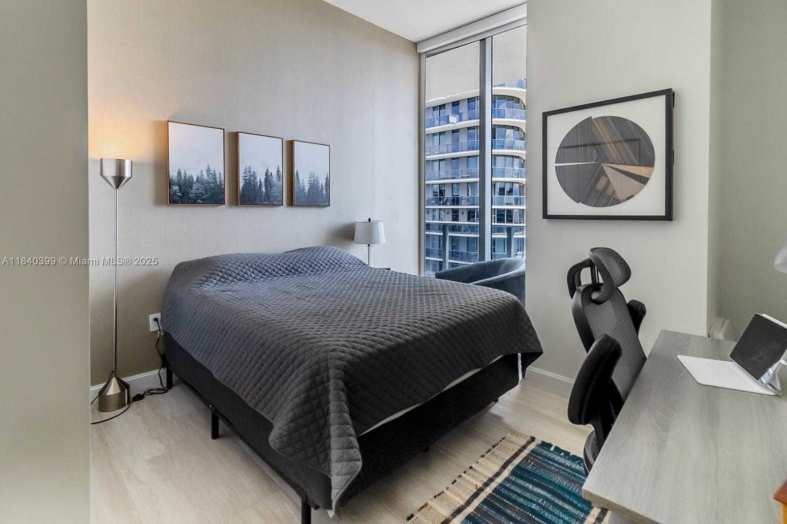 Small Image of 45 SOUTH WEST 9TH ST #4501, Miami Number 15