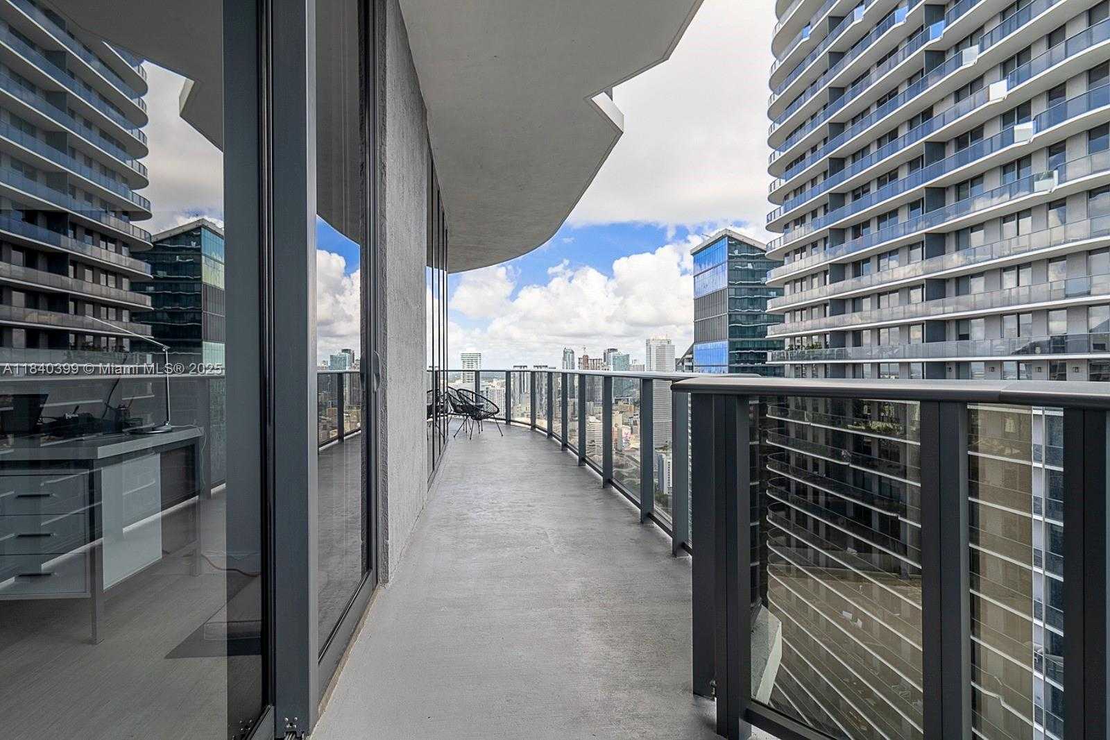 Small Image of 45 SOUTH WEST 9TH ST #4501, Miami Number 26