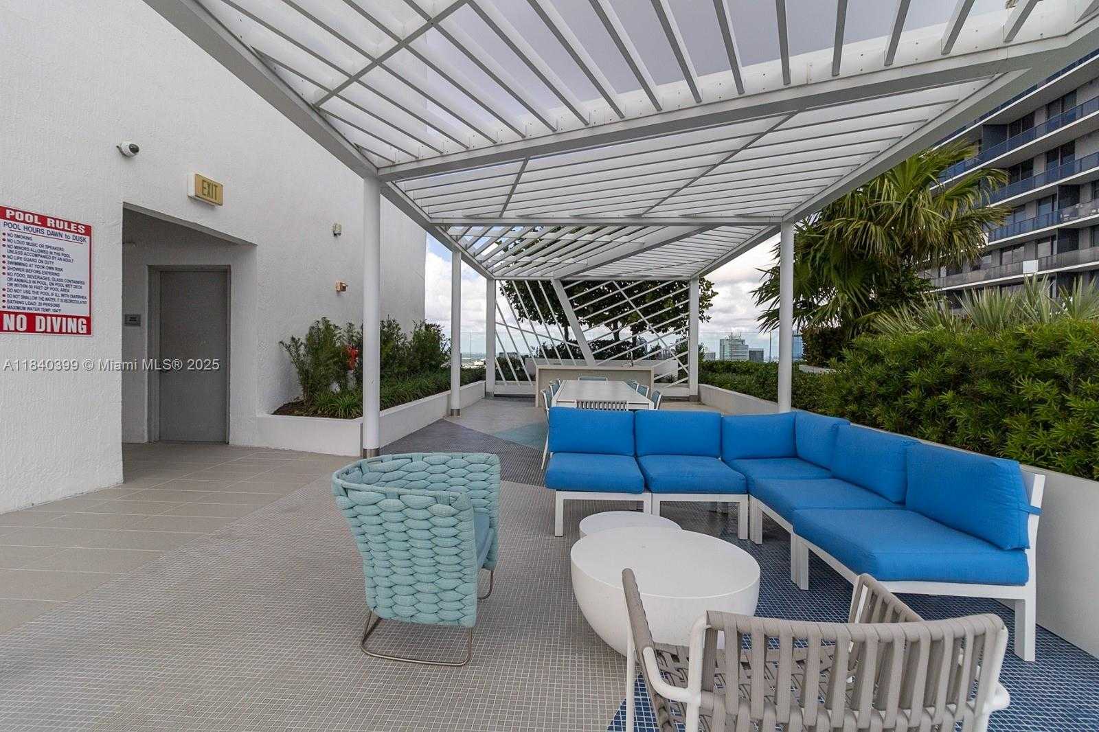 Small Image of 45 SOUTH WEST 9TH ST #4501, Miami Number 31
