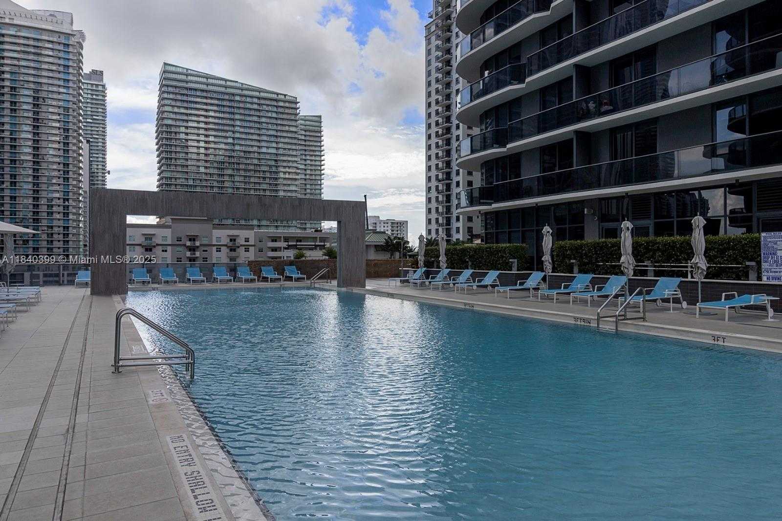 Small Image of 45 SOUTH WEST 9TH ST #4501, Miami Number 32