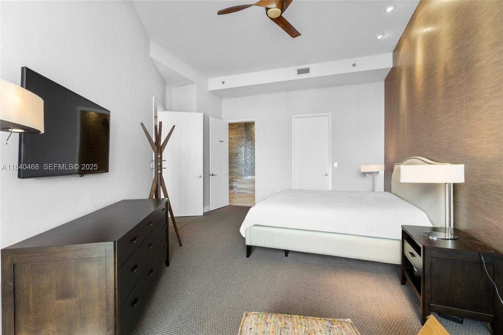 Imagen de Pequeño Objeto