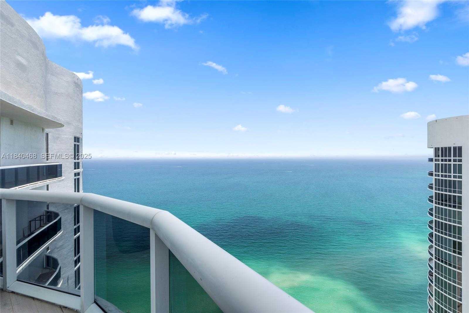 Imagen de Pequeño Objeto