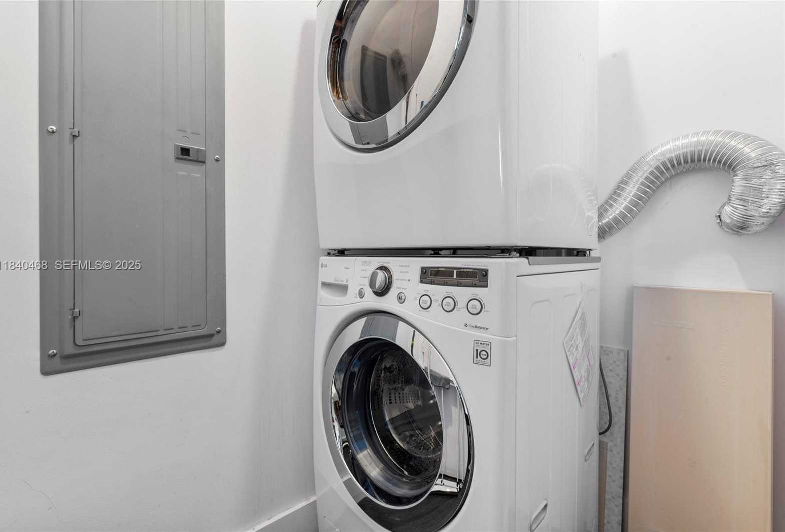 Imagen de Pequeño Objeto