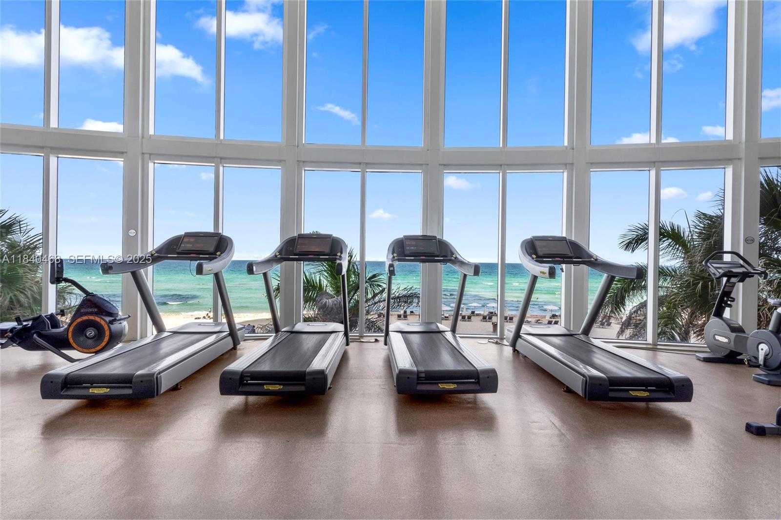 Imagen de Pequeño Objeto