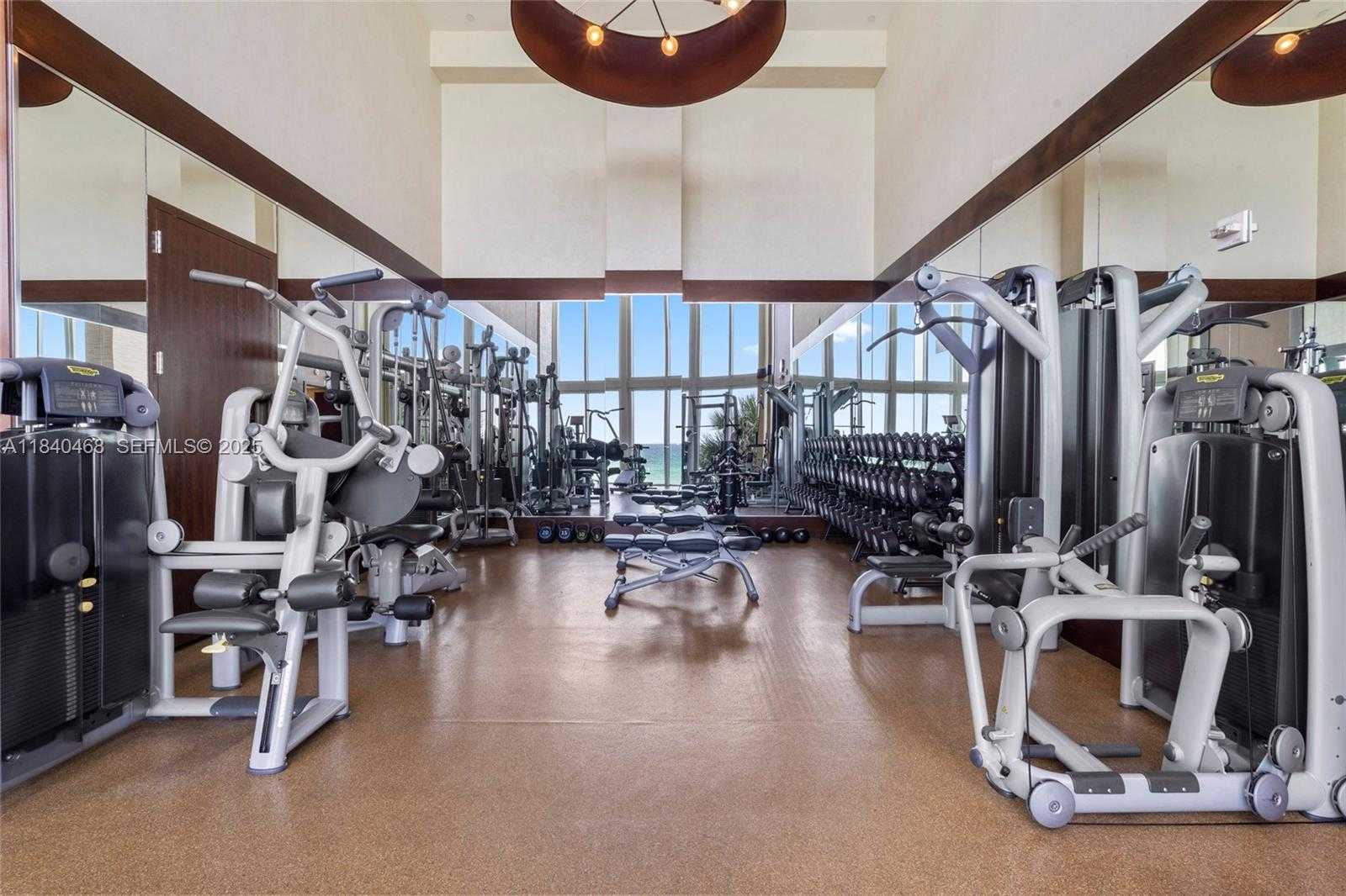 Imagen de Pequeño Objeto