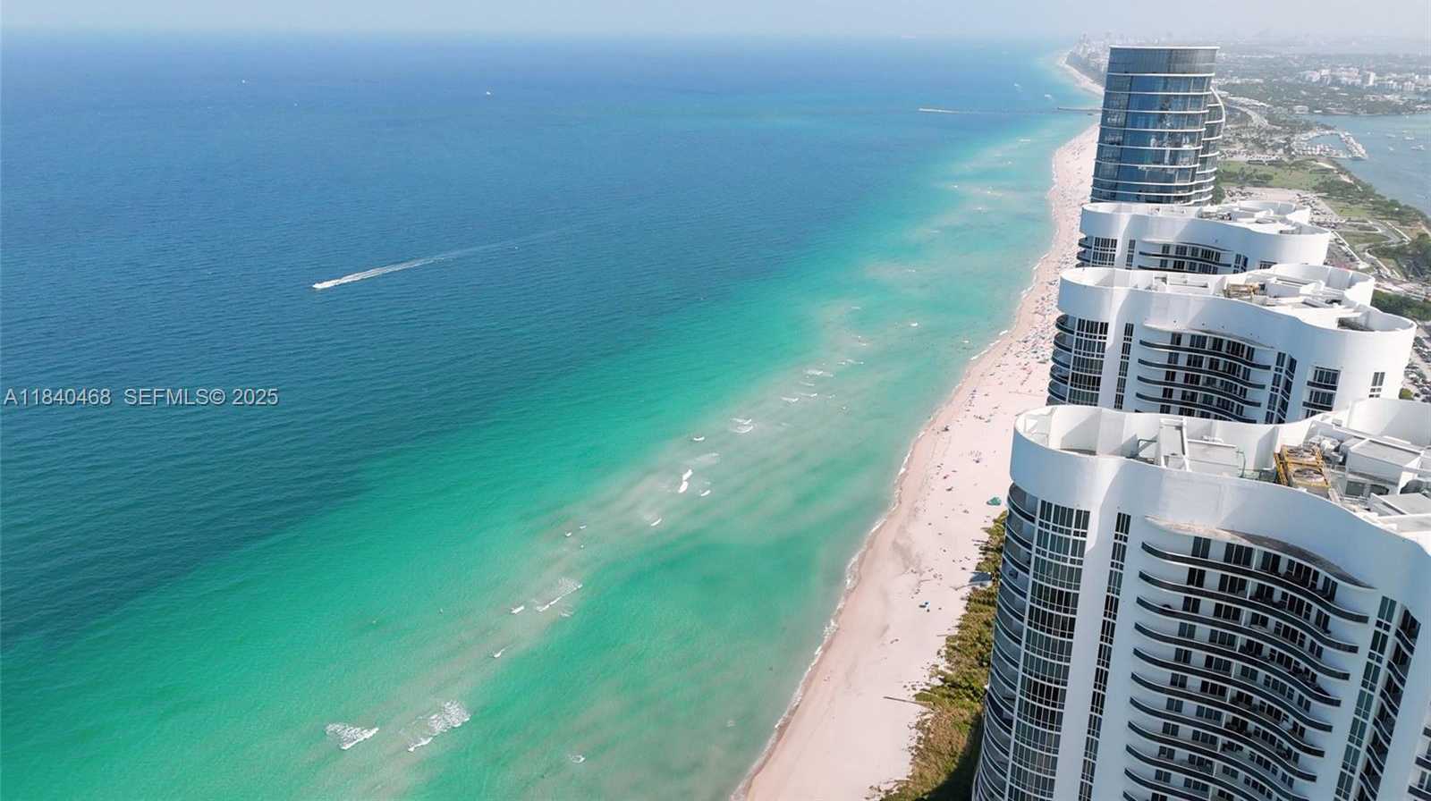 Imagen de Pequeño Objeto