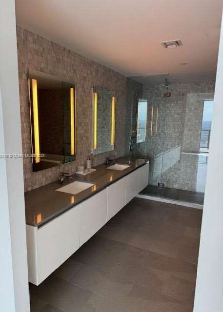 Small Image of 88 SOUTH WEST 7TH ST #3104, Miami Number 10