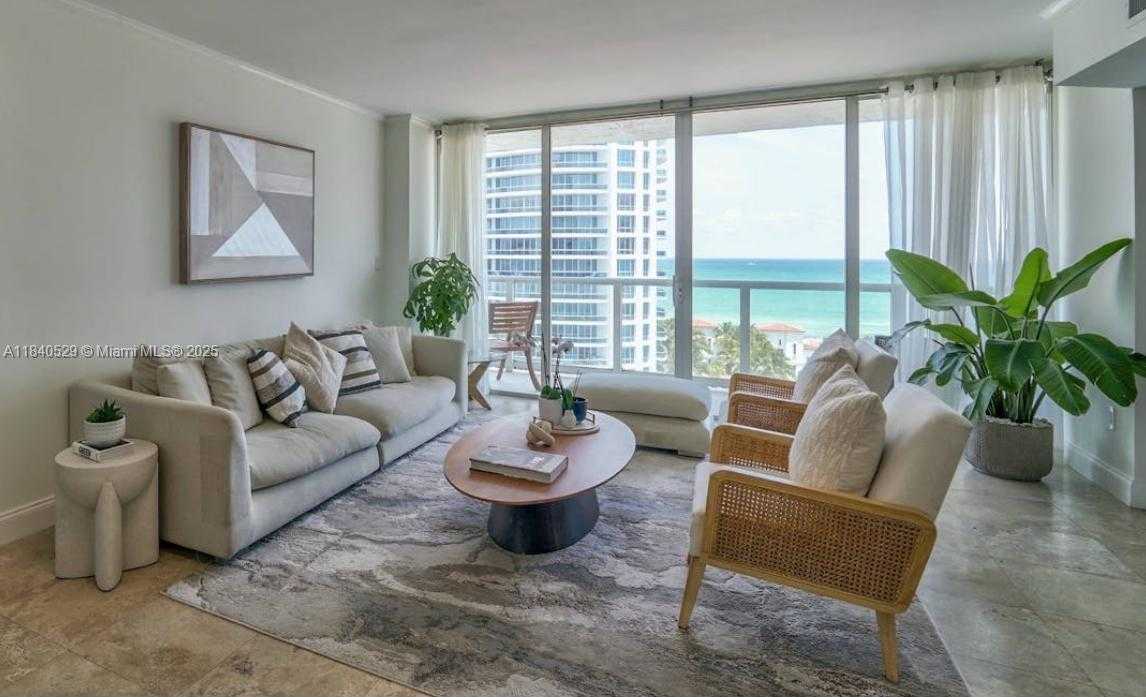 Small Image of 5900 COLLINS AVE #1406, Miami Beach Number 4