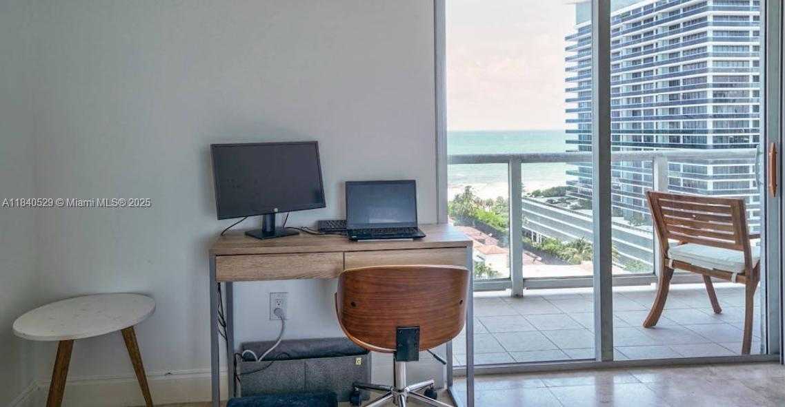 Small Image of 5900 COLLINS AVE #1406, Miami Beach Number 8